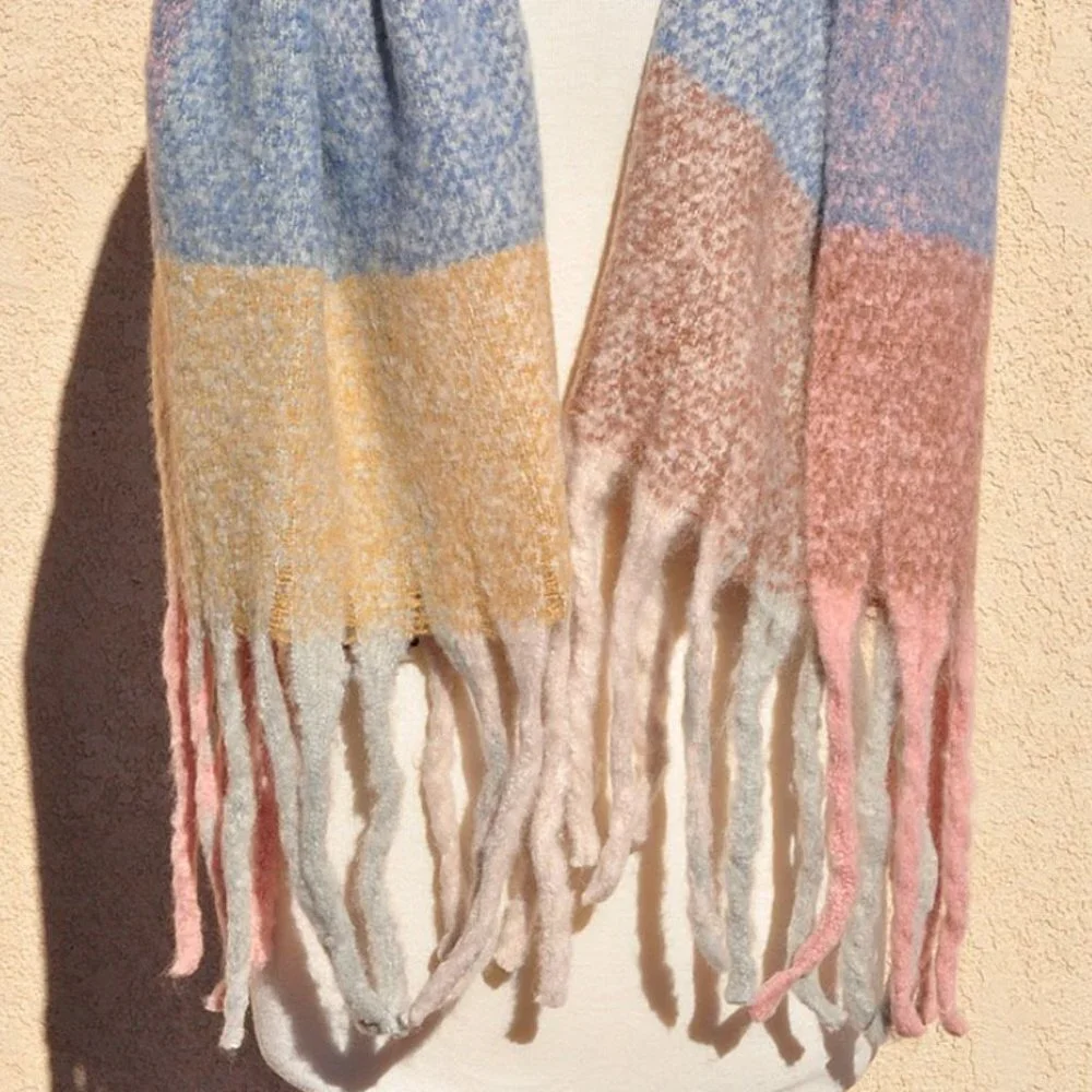 NEW Giant Checker Plaid Winter Boucle Oblong Fringe Cozy SOFT Oversize Scarf - Picture 7 of 8